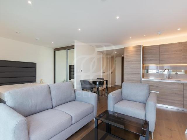 Apartment for rent in Greater London