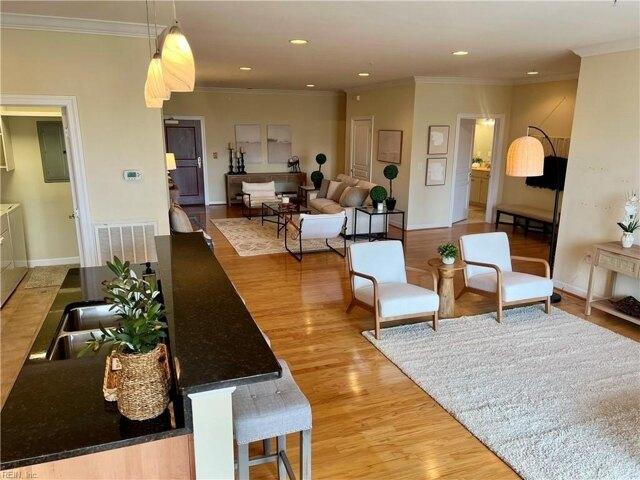 Condo for sale in Norfolk