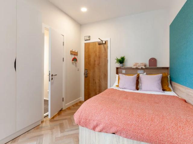 House for rent in Heigham Grove, East Bank