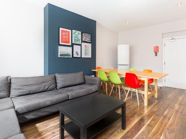 Room for rent in Ropewalks, Calderstones