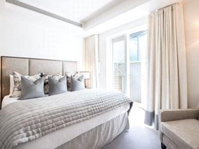 Apartment for rent in Mayfair, Greater London
