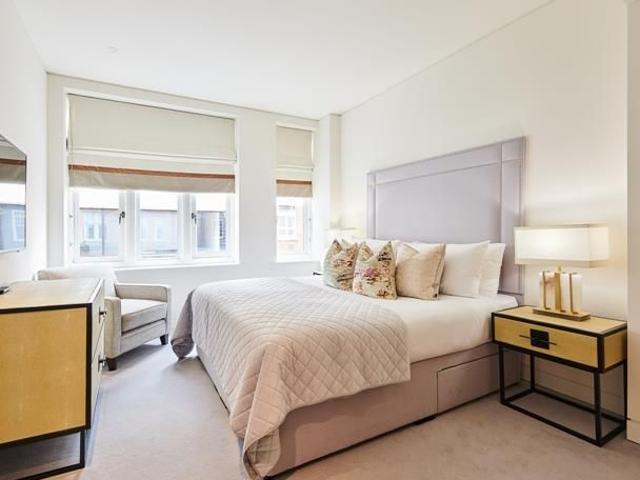 Studio for rent in Mayfair, Greater London