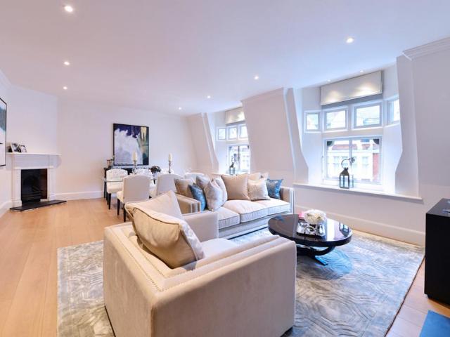 Apartment for rent in Mayfair, Greater London