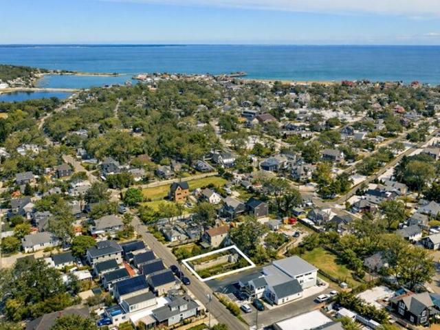 Land for sale in Oak Bluffs, Massachusetts