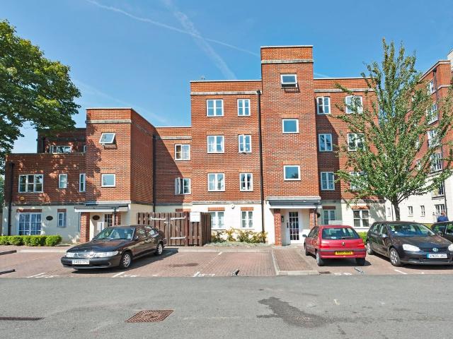 Apartment for rent in London Borough of Southwark, Greater London