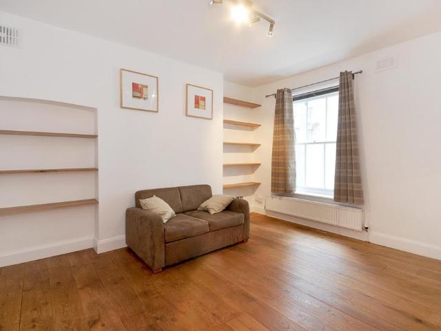 Apartment for rent in Kensington, Greater London