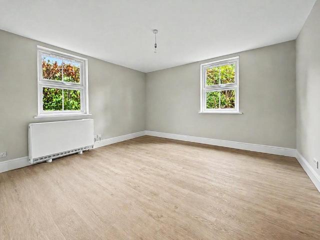 Apartment for rent in Buckler's Park, Crowthorne