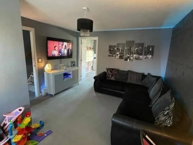 House for rent in Priors Hall Park, Weldon