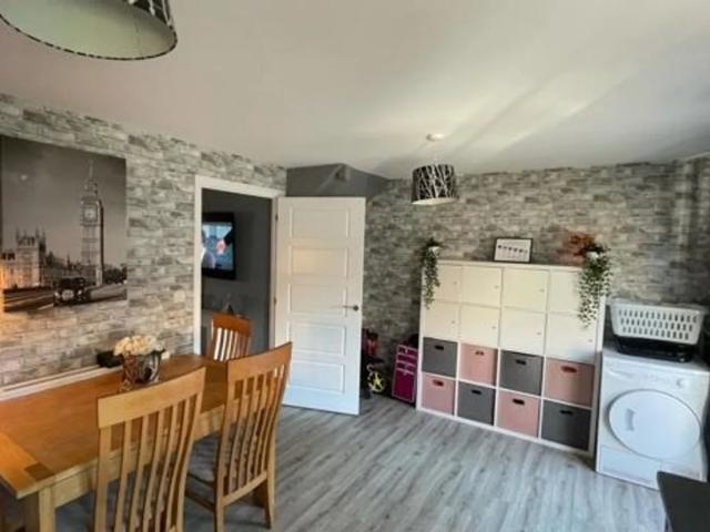 House for rent in Priors Hall Park, Weldon