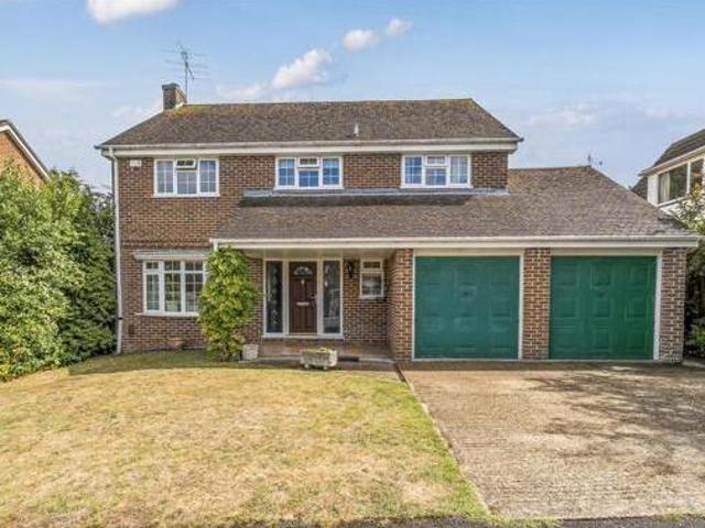 House for sale in Crowthorne