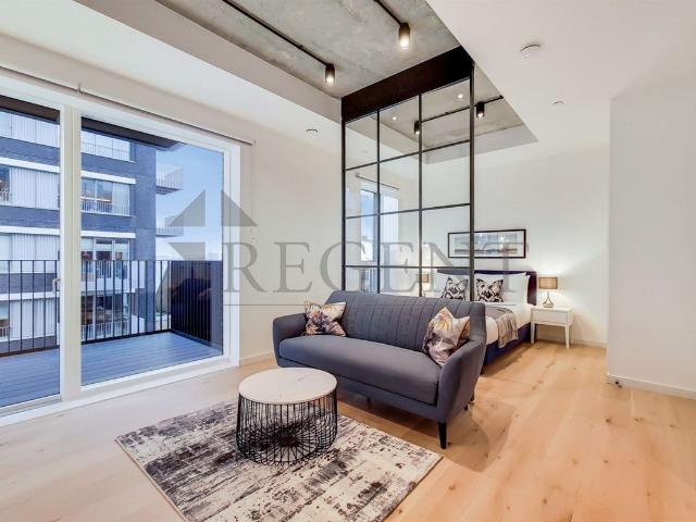 Studio for rent in Goodluck Hope, Blackwall
