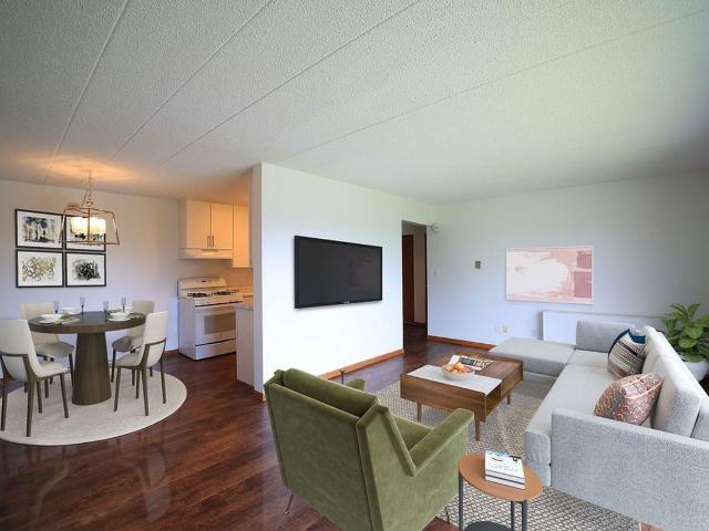 Apartment for rent in Golden Valley, Hennepin County