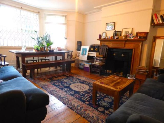 Apartment for rent in Herne Hill, Greater London