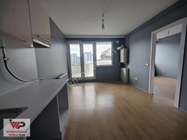Aydınlı Mahallesi, Tuzla içerisinde kiralık mülk