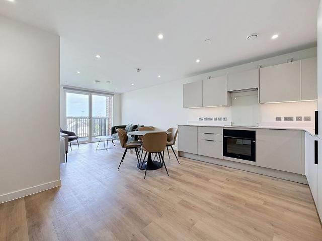 Apartment for rent in Brewery Quarter, Cardiff