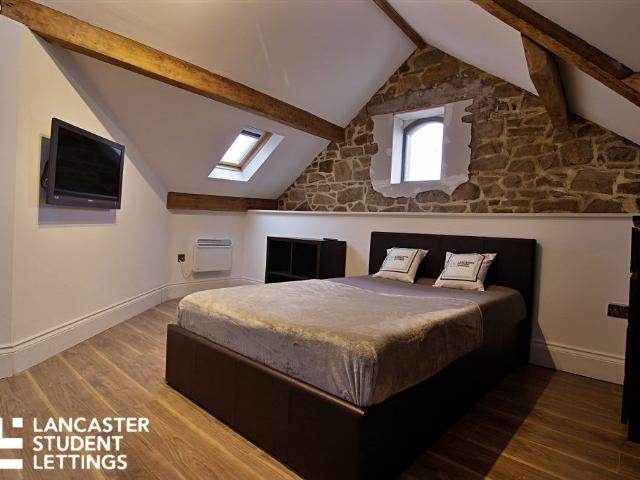 Room for rent in Moorlands, Bare