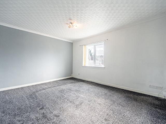 Apartment for rent in Dumbarton, Scotland