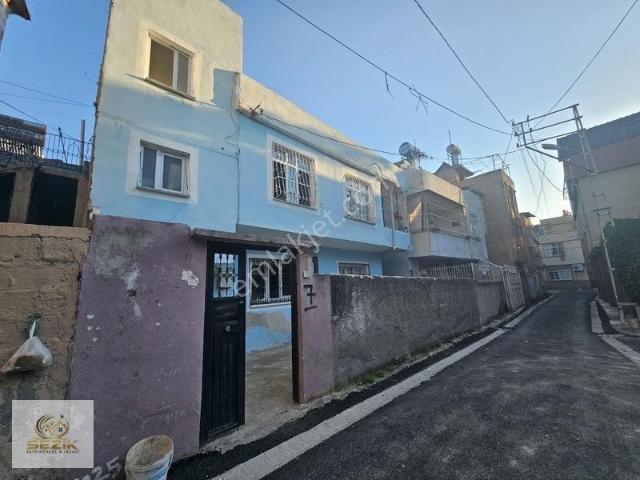 Dumlupınar Mahallesi, Seyhan içerisinde satılık Villa