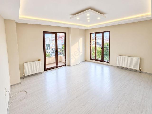 Dumlupınar Mahallesi, Kartepe içerisinde satılık mülk