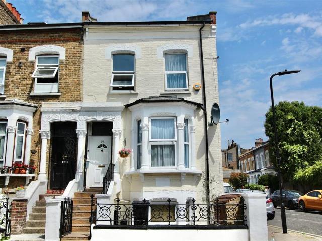 House for rent in Stoke Newington, Greater London