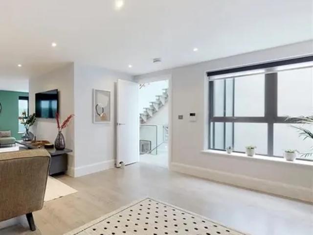 House for rent in Chalk Farm, Primrose Hill