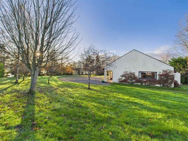 Bungalow for sale in Millbrook, South Tipperary