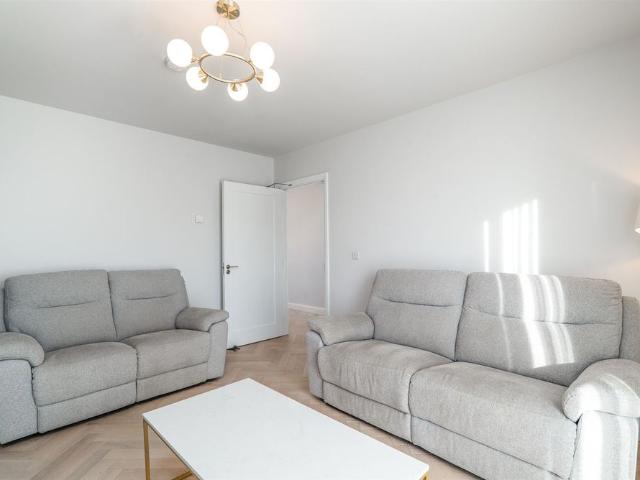 House to rent in Dún Óir, Kilternan