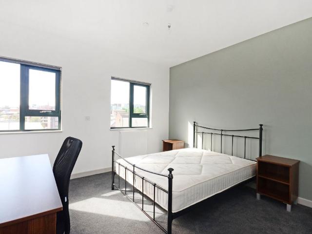 Room for rent in Neepsend, Kelham