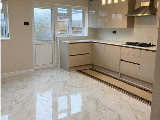 House for rent in Yeading, Greater London