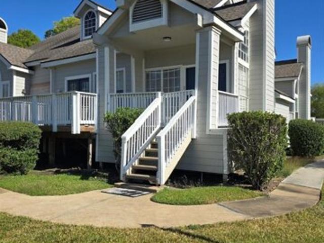 Condo for sale in Friendswood, Texas