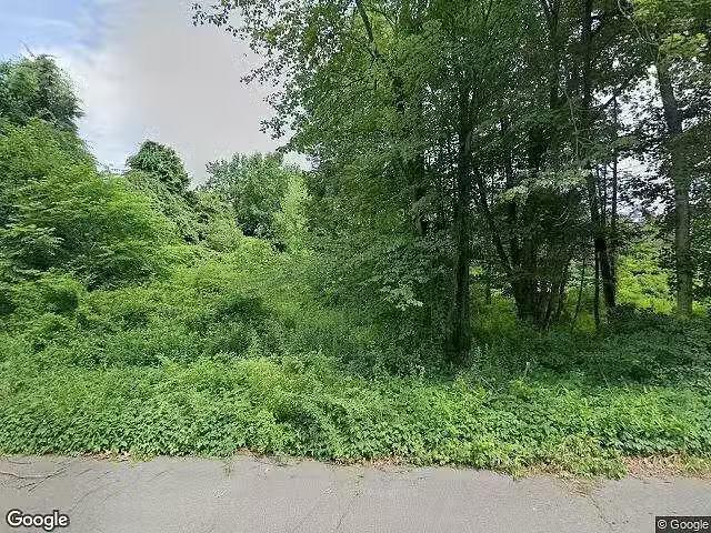 House for rent in Hamden