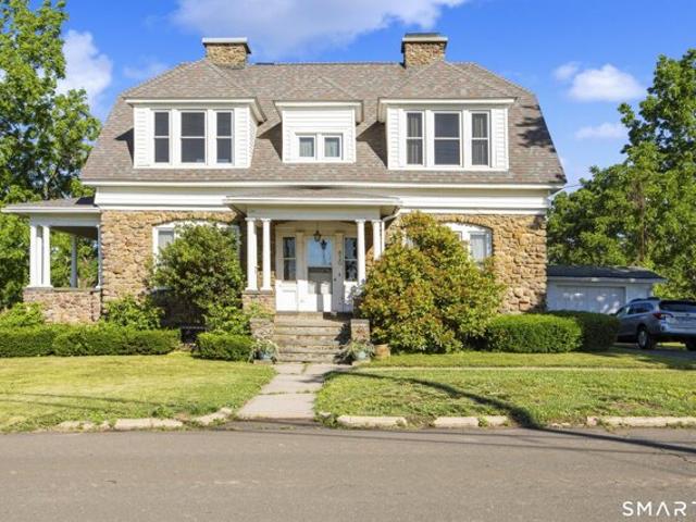 House for sale in Hamden, Connecticut
