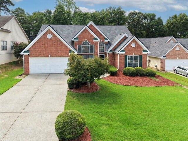House for sale in Suwanee, Georgia