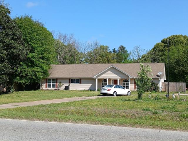 House for sale in Kathleen, Georgia