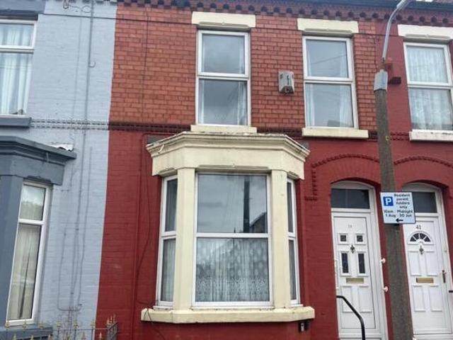 House for rent in Calderstones