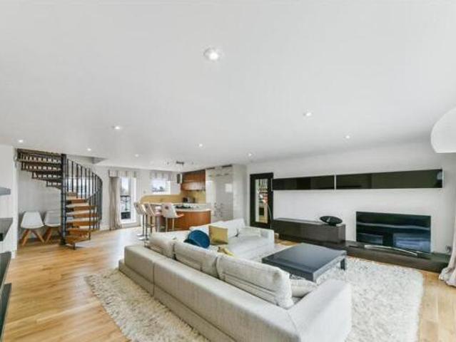 House for sale in City of London, Greater London