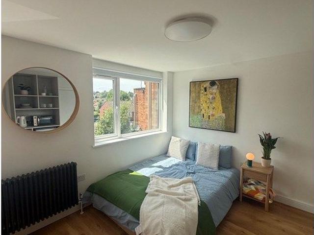 Room for rent in New Barnet, Greater London