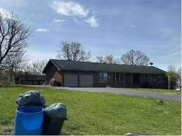 House for sale in Central City