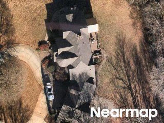 House for sale in Duncan