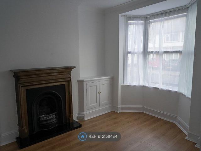 House for rent in Aylestone Park, Old Wharf