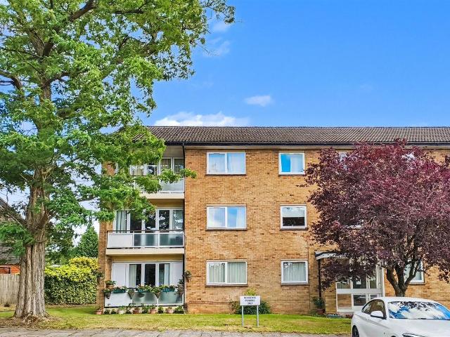 Apartment for rent in Overslade, New Bilton