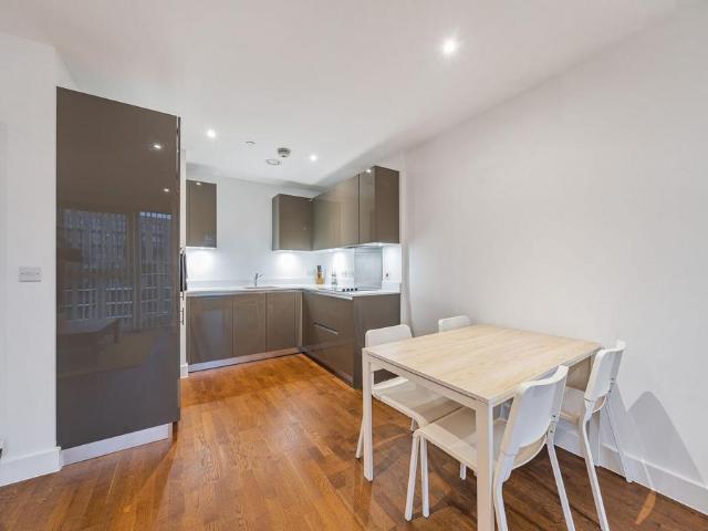 Apartment for rent in Glyndon, Plumstead