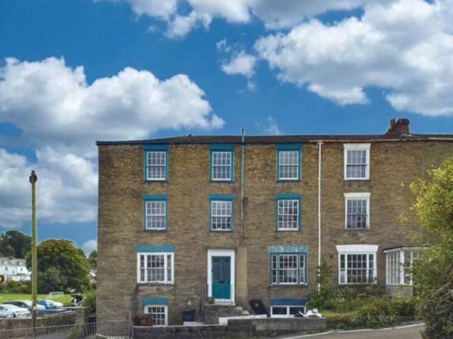 House for sale in Strode, Devon