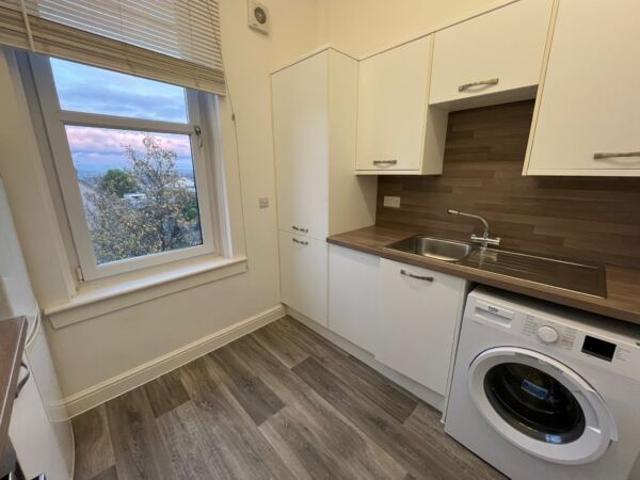 Apartment for rent in Silvermills, New Town