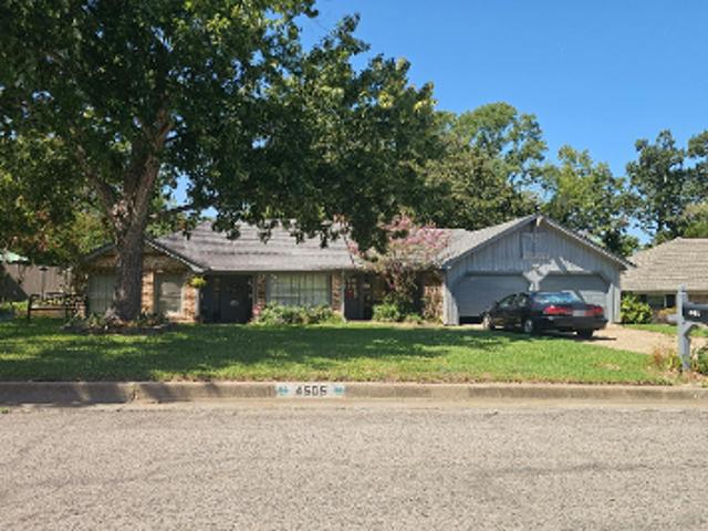 House for sale in Smith, Texas