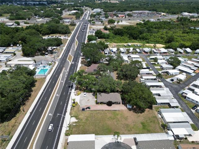 Land for sale in Dundee, Florida
