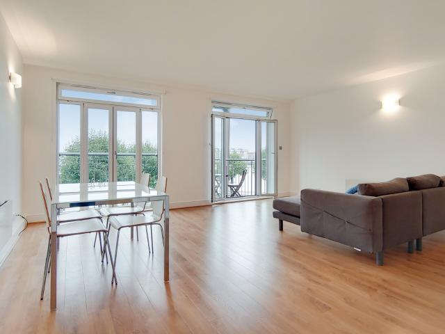Apartment for rent in Canary Wharf, Greater London