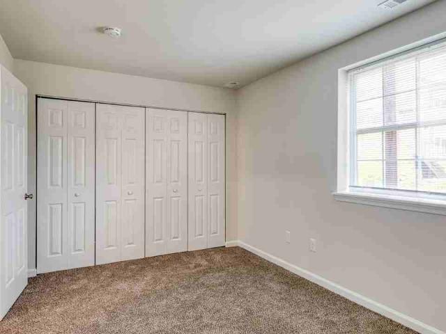 Apartment for rent in Dunfield Rental Townhomes, Carney
