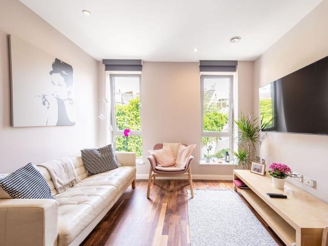 House for rent in Fulham, Walham Green