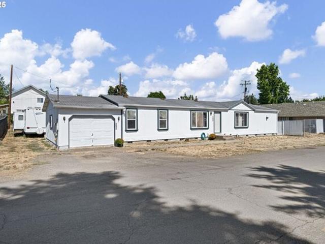 Property for sale in Oregonia